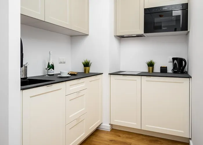 Dla Wszystkich Kasprzaka 29 *