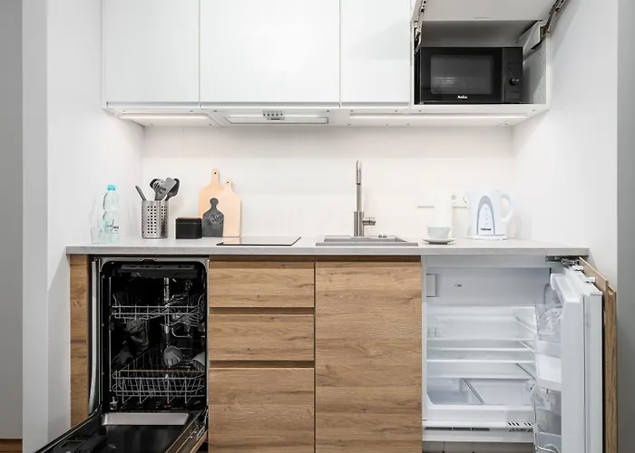 Dla Wszystkich Kasprzaka 29 *