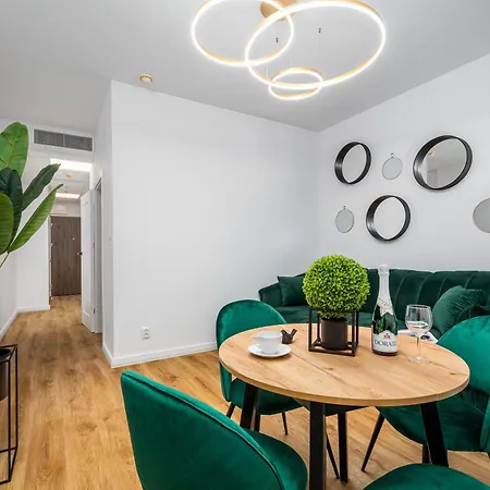 Dla Wszystkich Kasprzaka 29 * Varsóvia