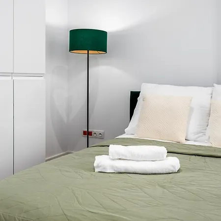 Dla Wszystkich Kasprzaka 29 *